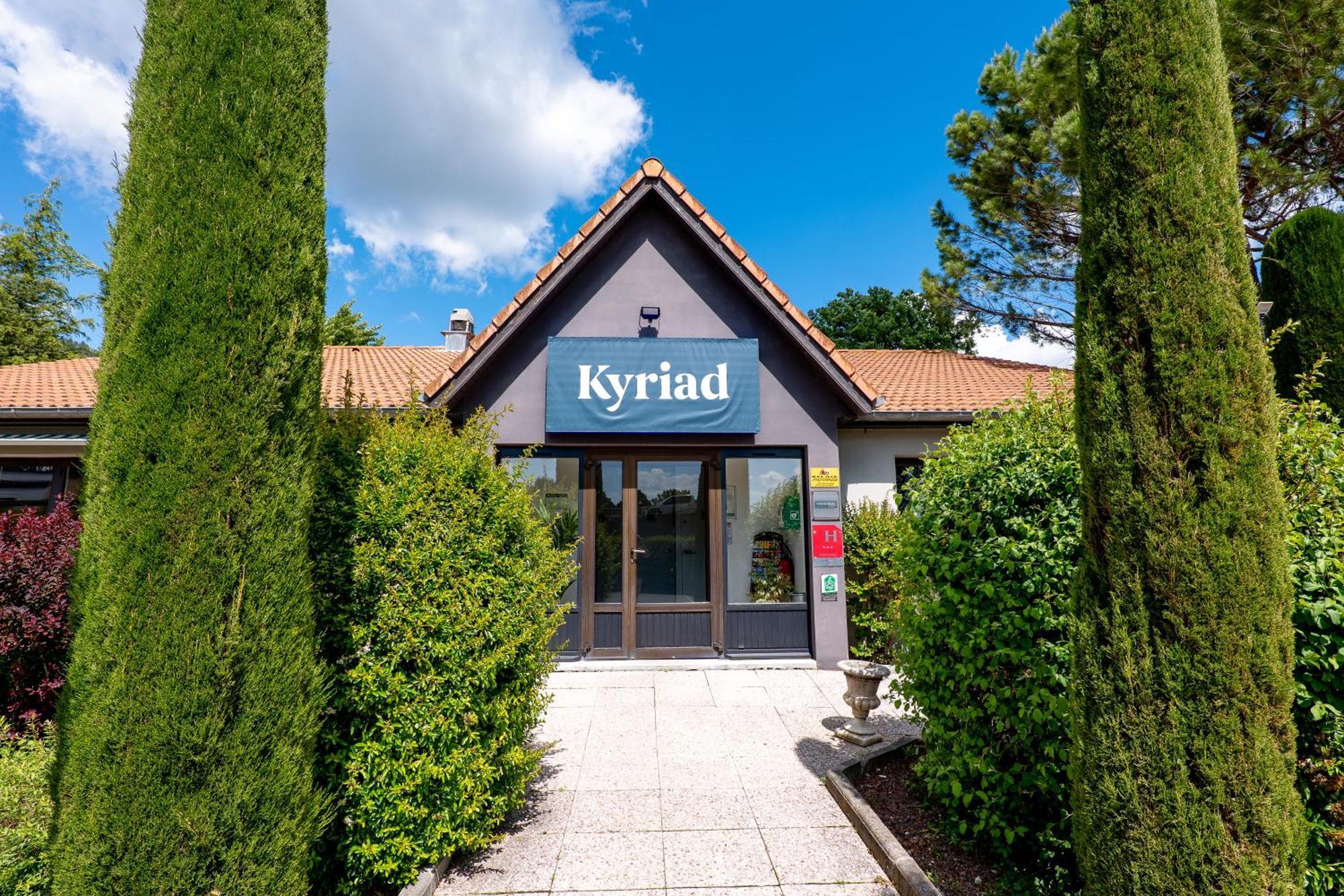 Kyriad Динь-ле-Бен Экстерьер фото